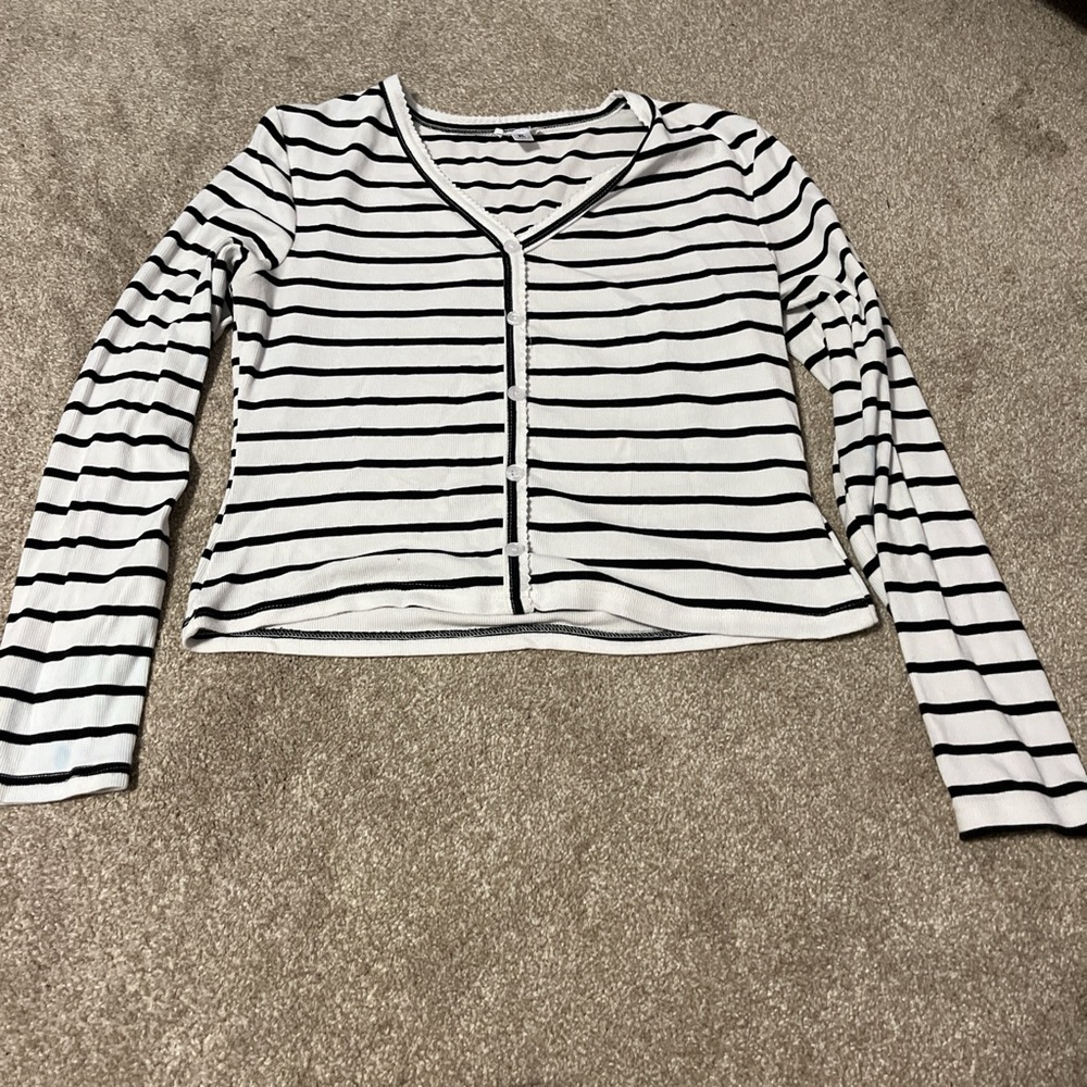 striped black and white shirt